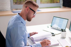 How to Plan a Job Search Before Moving to a New City